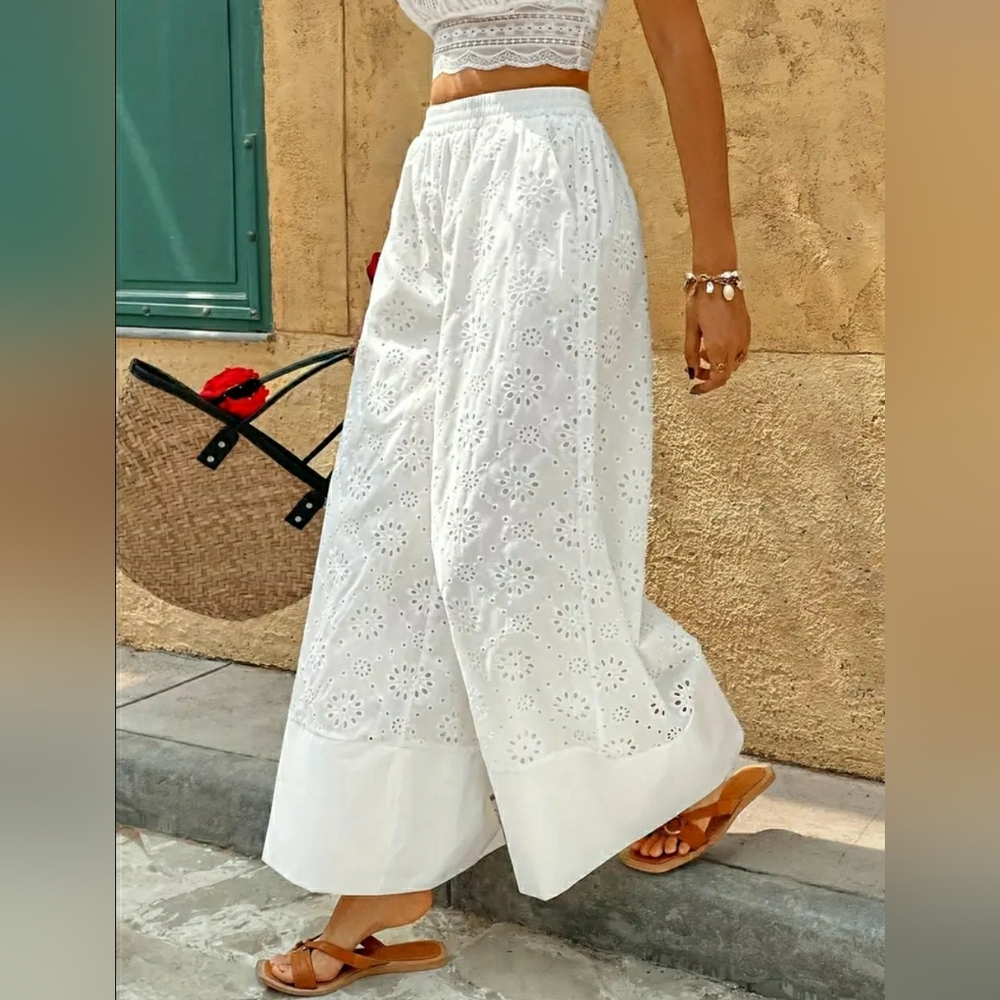 NEW! White Eyelet Wide-Leg Pants - Picture 3 of 7